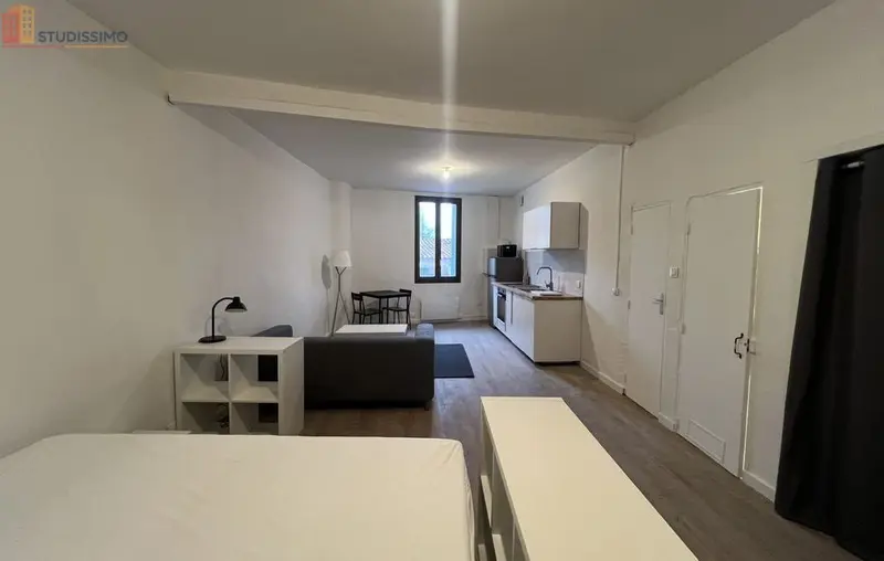 Studio meublé 38m² Montpellier centre - Lumineux, 2e étage - Photo 7