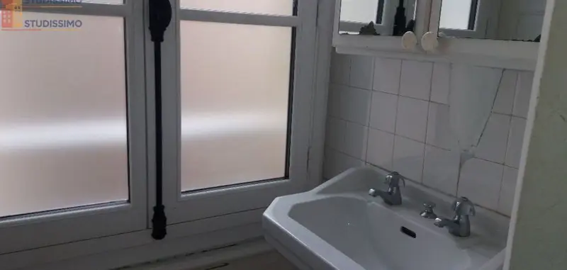Studio 25m² Rennes centre - 2e étage, lumineux - Photo 4
