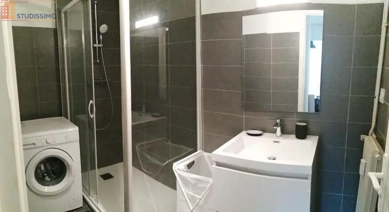 Studio meublé 19m² Rennes 35200 - Calme, lumineux - Photo 1