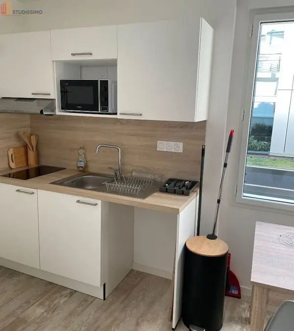Studio meublé 17m² Rennes 35000 - Meublé, 1er étage - Photo 3