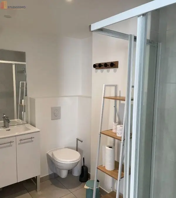 Studio meublé 17m² Rennes 35000 - Meublé, 1er étage - Photo 2