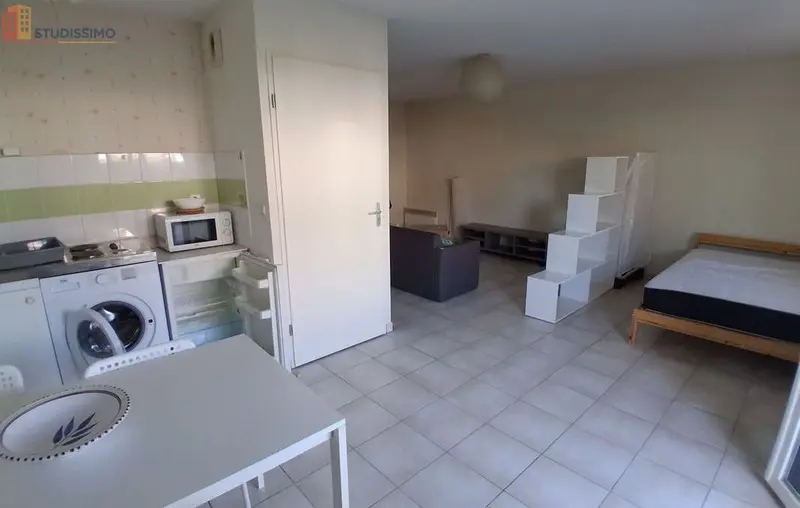 Studio meublé 36m² Libourne - Meublé, DPE D - Photo 3