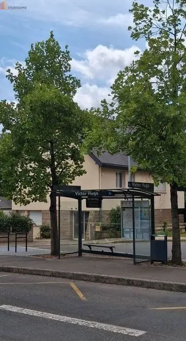 Studio meublé 20m² Bruz - Hyper centre, proche bus - Photo 2
