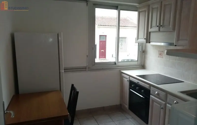 Studio meublé 28m² Bordeaux centre - Proche Parc Rivière - Photo 2