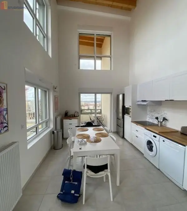 Studio meublé 9m² Bordeaux 33800 - Lumineux, étage élevé - Photo 12