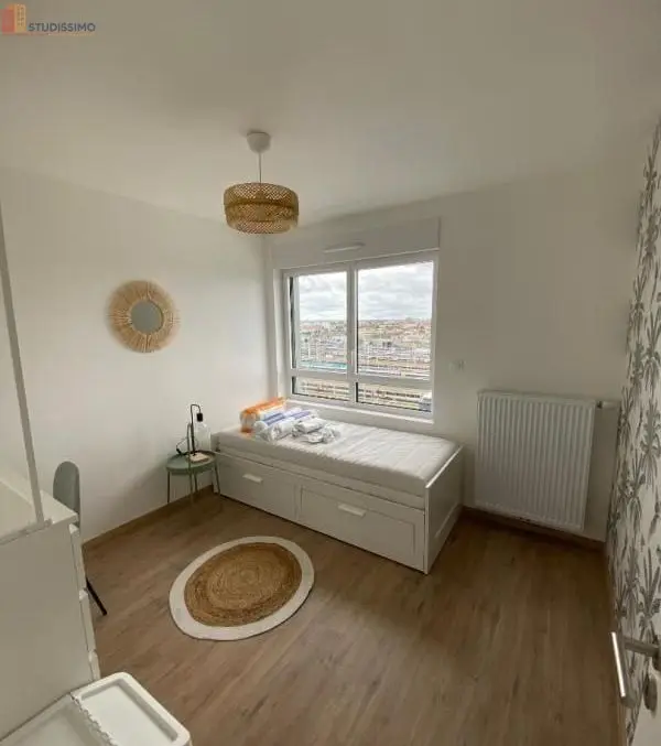 Studio meublé 9m² Bordeaux 33800 - Lumineux, étage élevé - Photo 8
