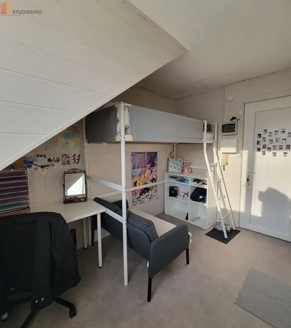 Studio meublé 9m² Rennes centre - Calme, lumineux - Photo 1