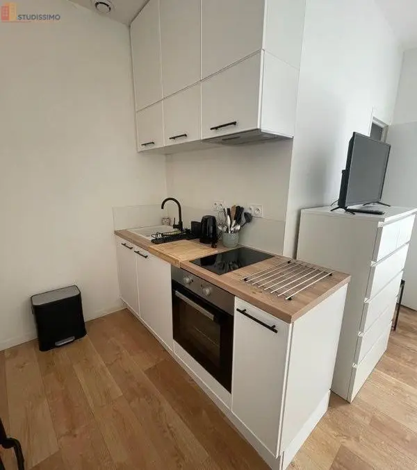 Studio meublé 24m² Bordeaux Bacalan - Meublé, lumineux - Photo 2