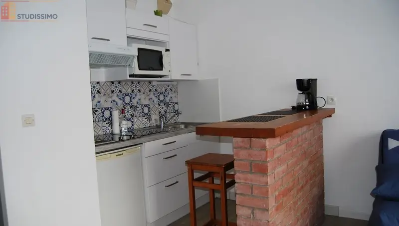 Studio meublé 24m² Bordeaux St-Genès - Parking, lumineux - Photo 3