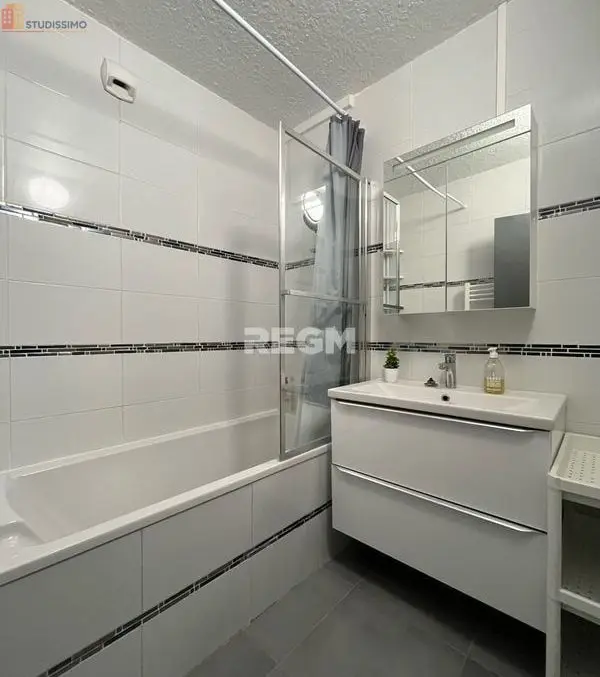 Studio meublé 67m² Cenon - Grand espace, meublé - Photo 12