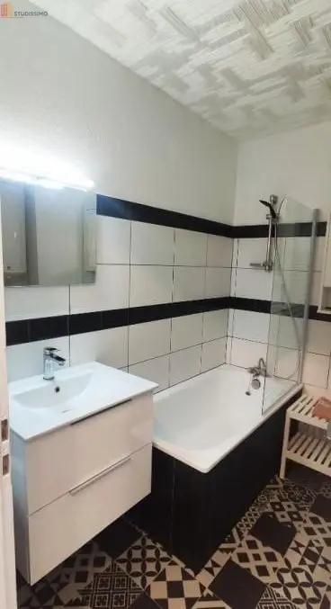 Studio meublé 26m² Bordeaux centre - 1er étage, meublé - Photo 1