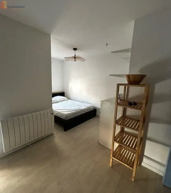 Studio meublé 27m² Rennes centre - Lumineux, proche services - Photo 2