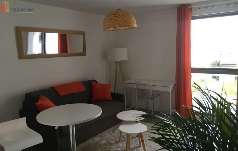 Studio meublé 25m² Bordeaux centre - Proche Place Stalingrad - Photo 1