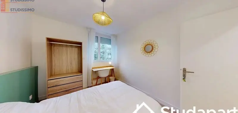 Studio meublé 9m² Rennes centre - Calme, lumineux - Photo 1