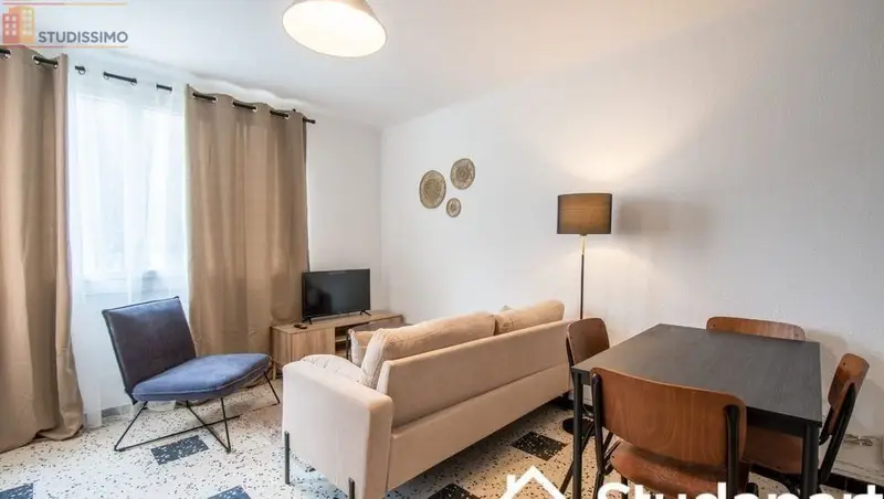 Studio meublé 55m² Montpellier centre - Lumineux, grand espace - Photo 4