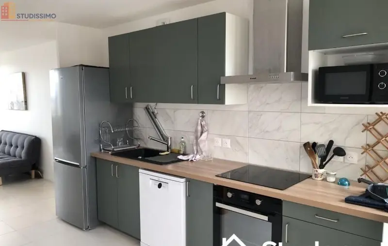 Studio meublé 11m² Bordeaux 33800 - Calme, lumineux - Photo 1