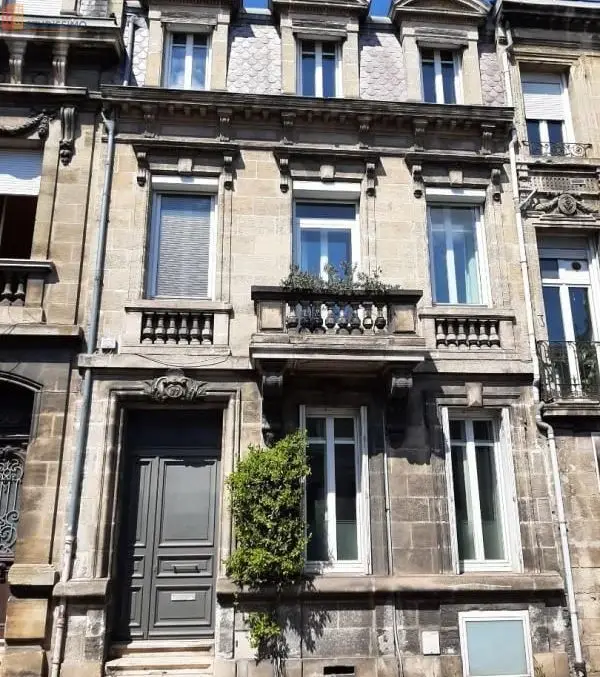 Studio meublé 9m² Bordeaux centre - Calme, lumineux - Photo 2