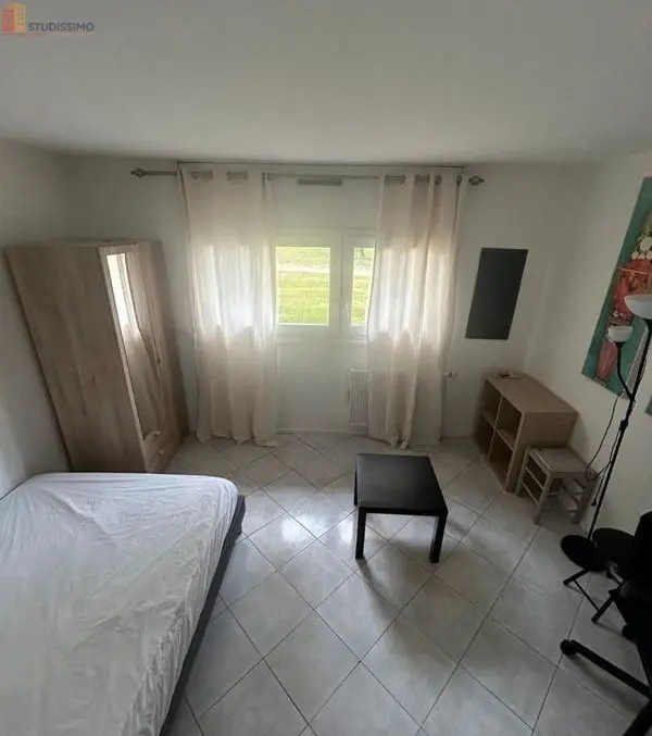 Studio meublé 21m² Rennes 35200 - Meublé, proche commodités - Photo 2