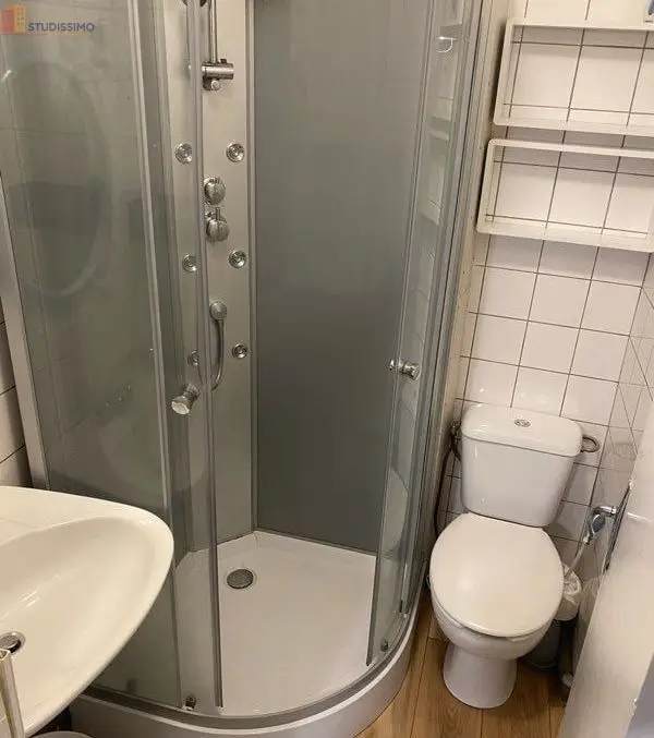 Studio meublé 18m² Fougères 35300 - Indépendant, chez l'habitant - Photo 2