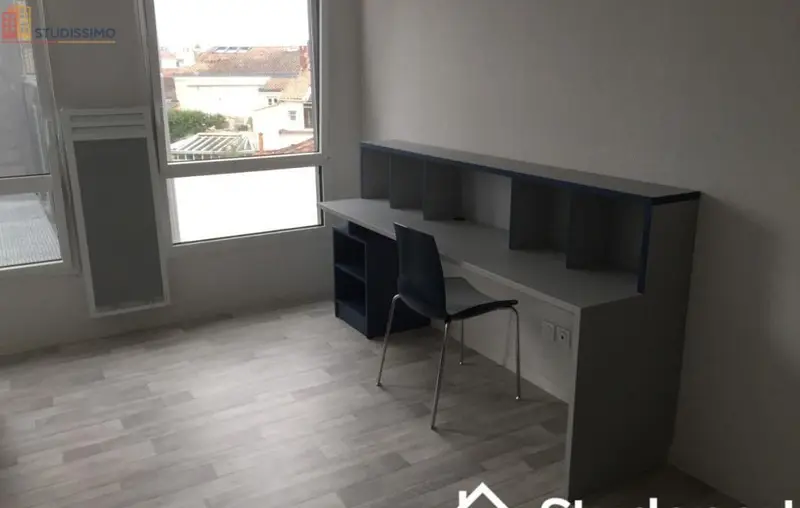 Studio meublé 22m² Bordeaux 33800 - Meublé, DPE C - Photo 1