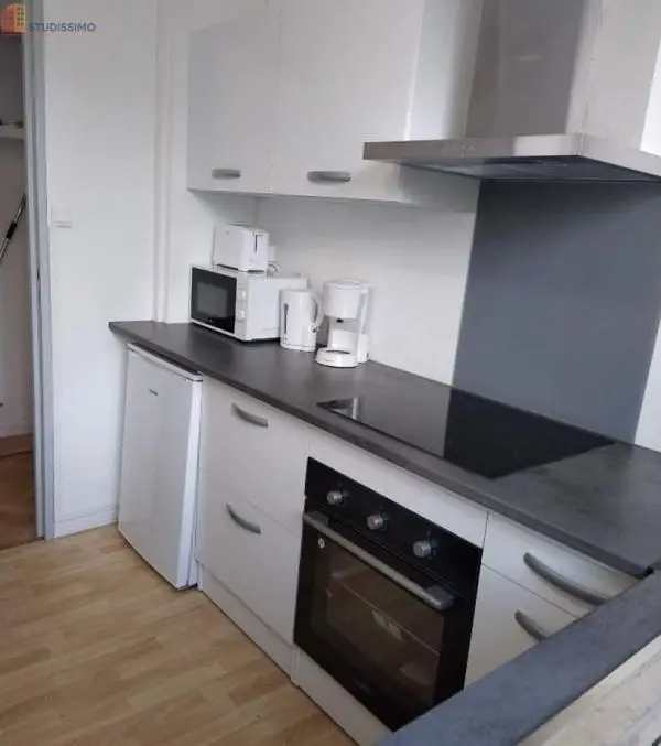 Studio meublé 11m² Mérignac - Calme, 1er étage - Photo 4