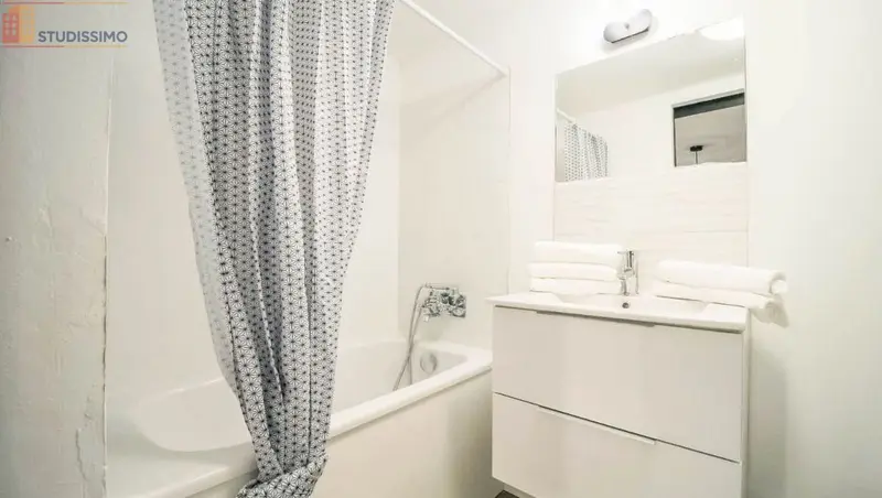 Studio 25m² Agde - Meublé, lumineux - Photo 1