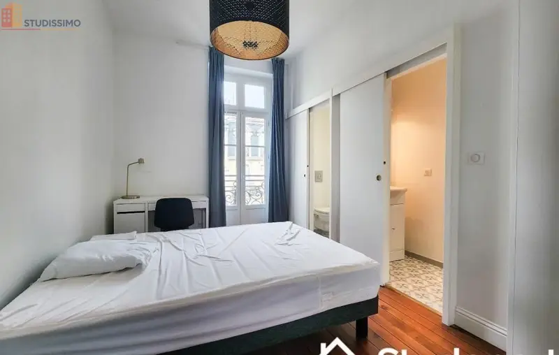Studio meublé 13m² Bordeaux 33000 - Calme, lumineux - Photo 1