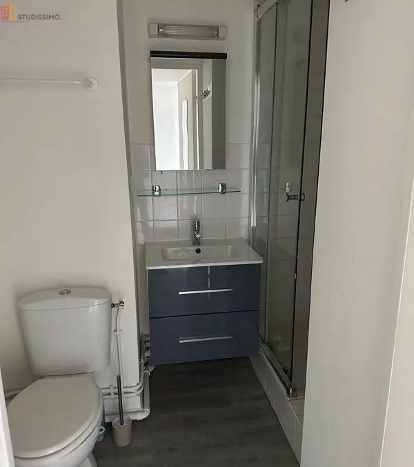 Studio meublé 20m² Rennes centre - Calme, lumineux - Photo 2