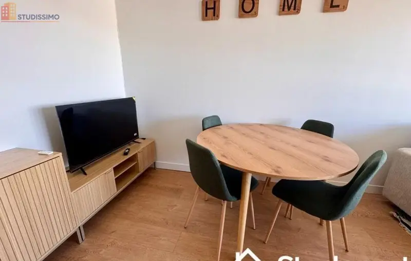 Studio meublé 11m² Bordeaux 33300 - Étage élevé, lumineux - Photo 5