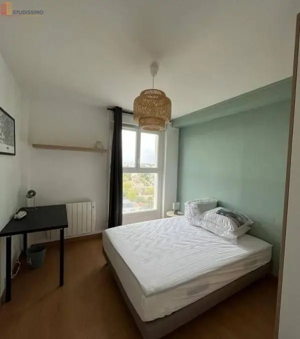Studio meublé 10m² Le Bouscat - Étage élevé, lumineux - Photo 3