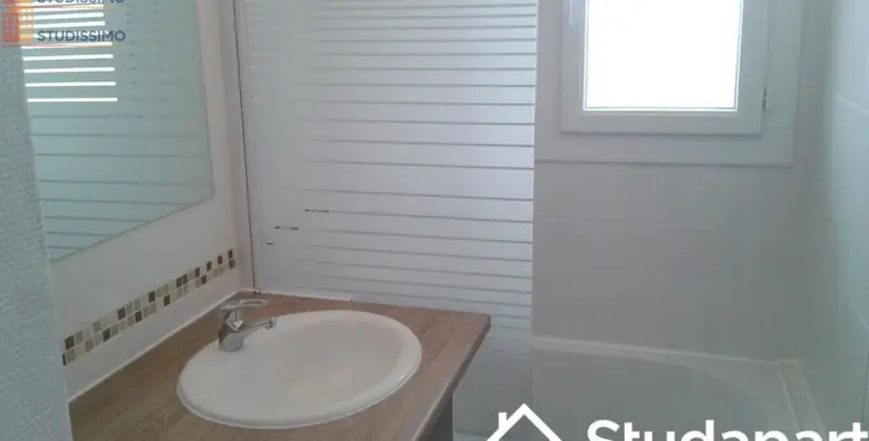 Studio meublé 10m² Pessac - Meublé, DPE C - Photo 2