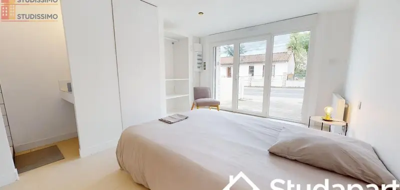 Studio meublé 10m² Cenon - Meublé, DPE D - Photo 1