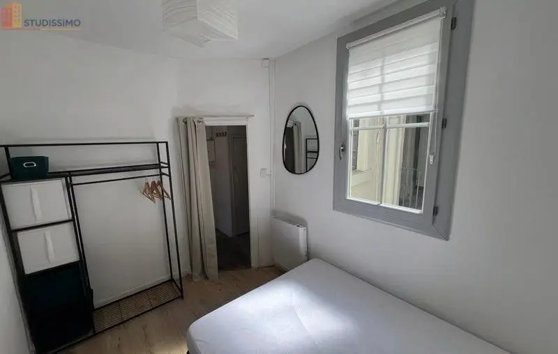 Studio meublé 29m² Montpellier Écusson - Rénové, lumineux - Photo 2