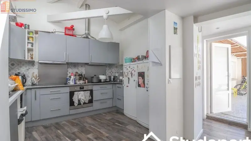 Studio meublé 11m² Talence 33400 - Calme, lumineux - Photo 1