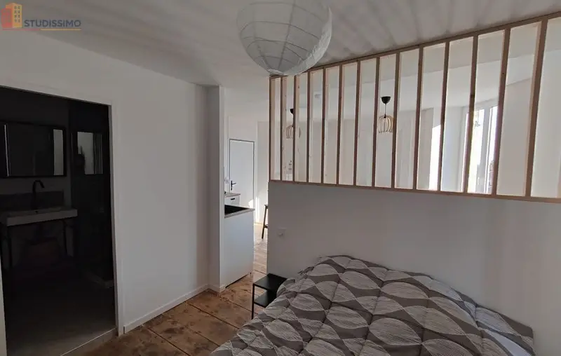 Studio meublé 32m² Saint-Savin 33920 - Meublé, 2e étage - Photo 3