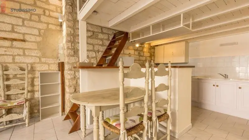 Studio meublé 50m² Montpellier centre - Duplex, spacieux - Photo 2
