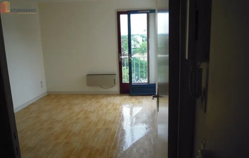 Studio 20m² Rennes 35700 - Parking couvert - Photo 3