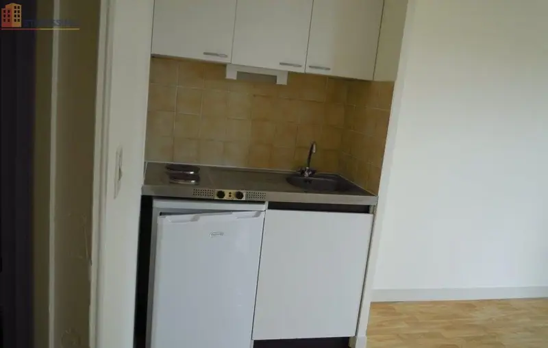 Studio 20m² Rennes 35700 - Parking couvert - Photo 1