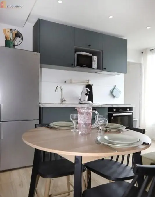 Studio meublé 10m² Rennes centre - Calme, lumineux - Photo 2