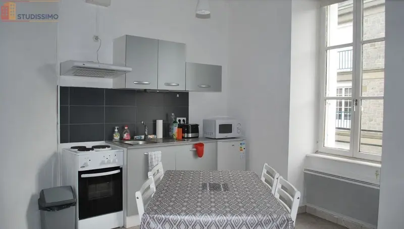 Studio meublé 24m² Fougères 35300 - Meublé, 1er étage - Photo 5