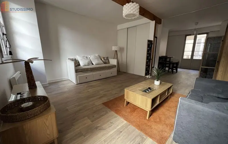 Studio meublé 40m² Bordeaux centre - Lumineux, étage 1/2 - Photo 10
