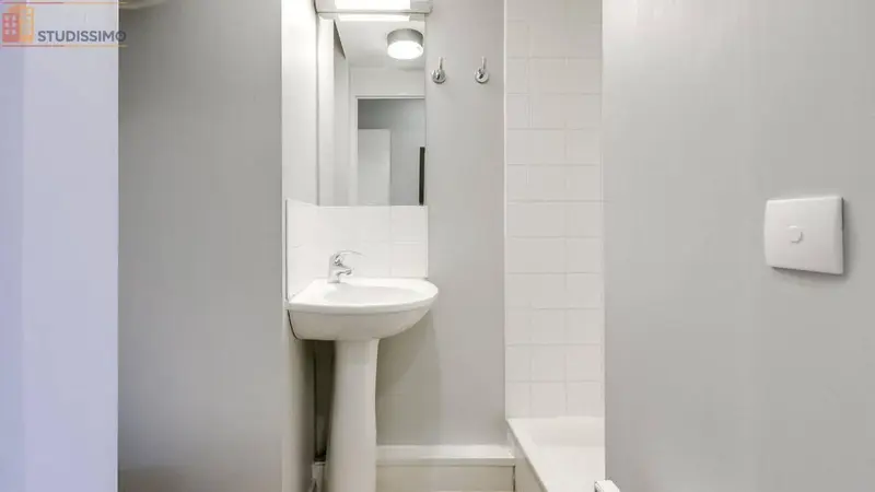 Studio meublé 18m² Cenon 33150 - Meublé, 1 pièce - Photo 4