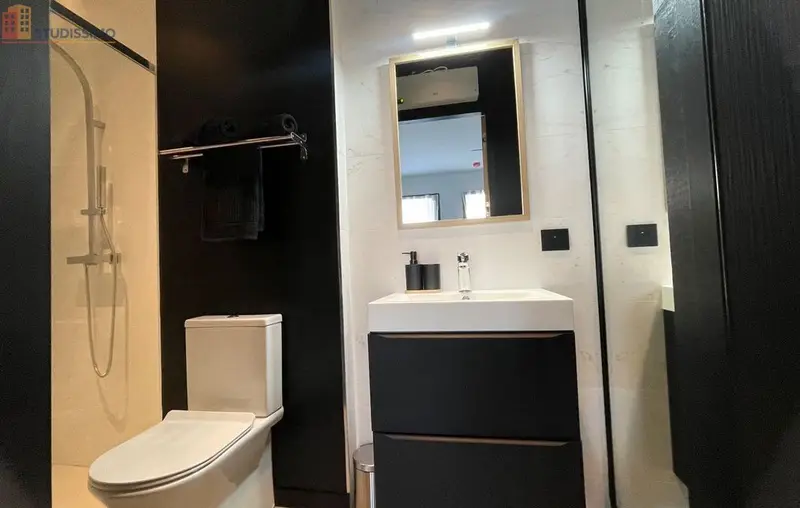 Studio meublé 18m² Bordeaux centre - Terrasse privative, neuf - Photo 1