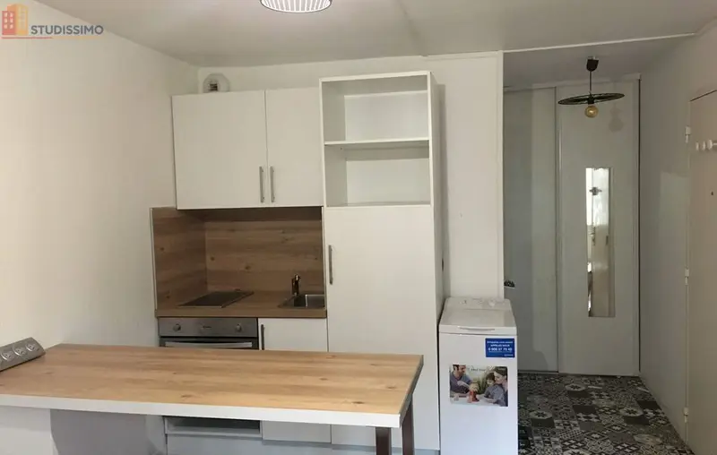 Studio 24m² Bordeaux centre - Meublé, calme et lumineux - Photo 2