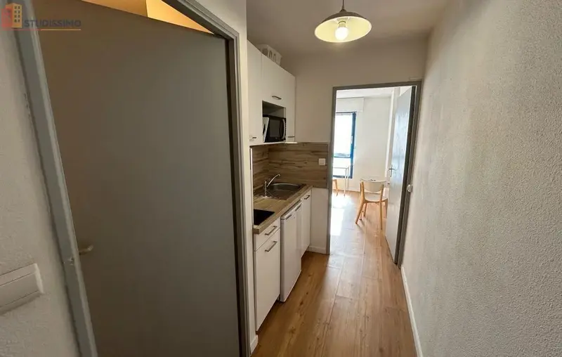 Studio meublé 20m² Talence - Rénové, parking - Photo 21