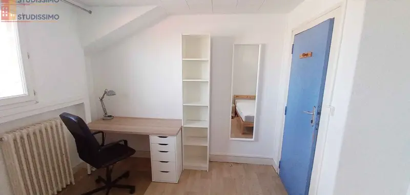 Studio meublé 11m² Bordeaux centre - Résidence étudiante, calme - Photo 3