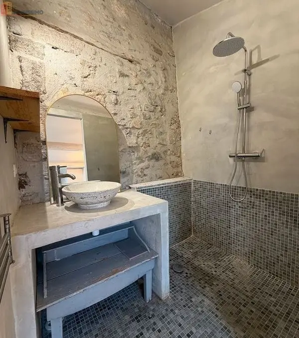 Studio 55m² Nizas - Rénové, avec box - Photo 1