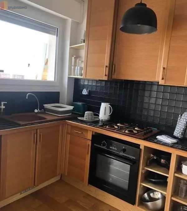 Studio meublé 34m² Bordeaux Saint-Seurin - Lumineux, dernier étage - Photo 3