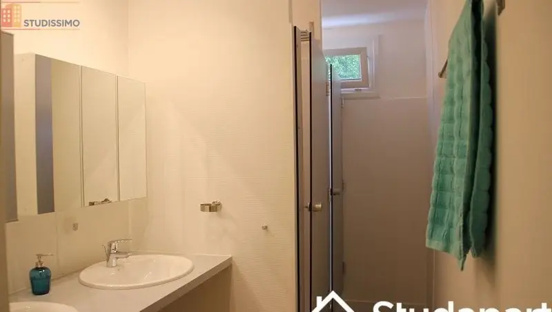 Studio meublé 12m² Rennes 35000 - Calme, fonctionnel - Photo 1