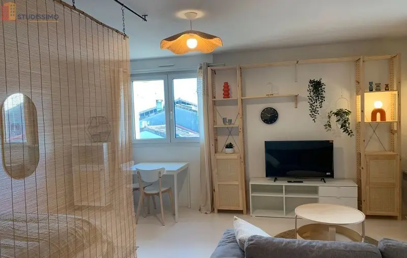 Studio meublé 33m² Bègles - Agréable, parking - Photo 4